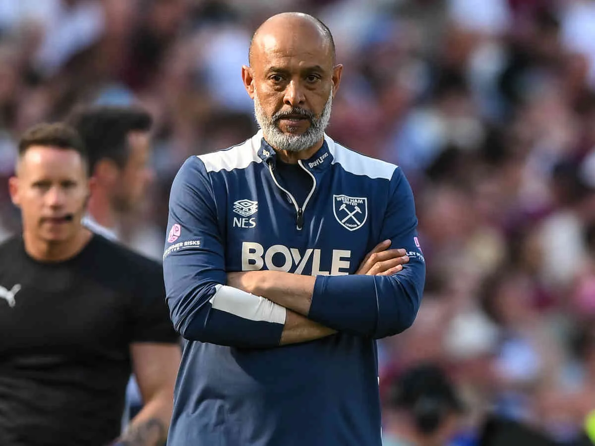 West Ham po qëndron me trajnerin Nuno Espírito Santo pavarësisht rënies nga kategoria