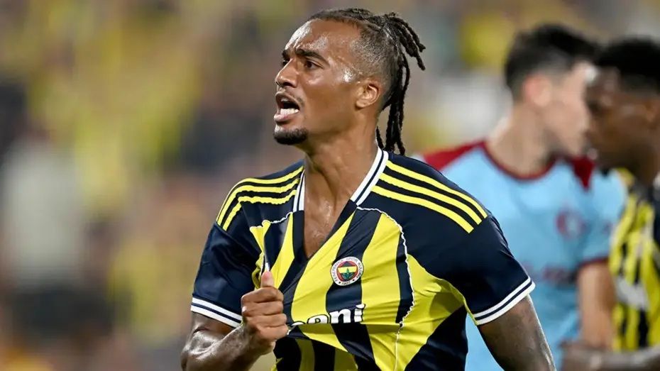 Marrëveshja e mundur: Klubi i Premierligës po konkurron për Archie Brown të ​​Fenerbahçes - LIGABlatt - Futboll për momentin!
