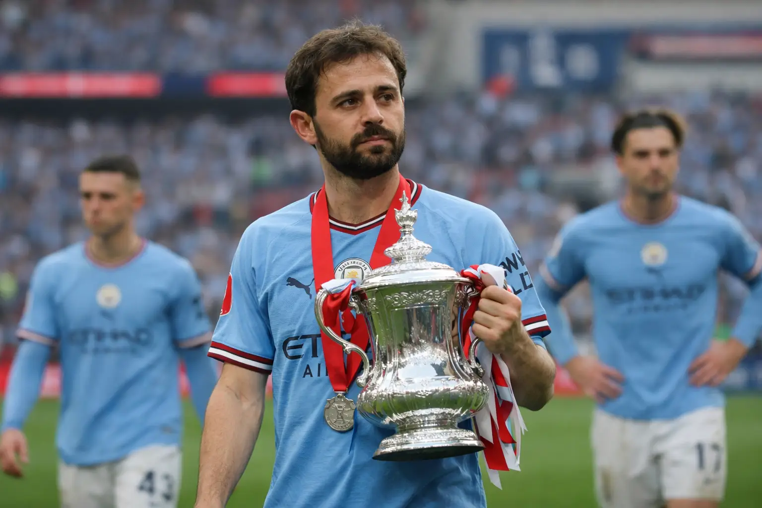 Bernardo Silva i lumtur me FA Cup, dëshiron të fitojë titullin e Premier League