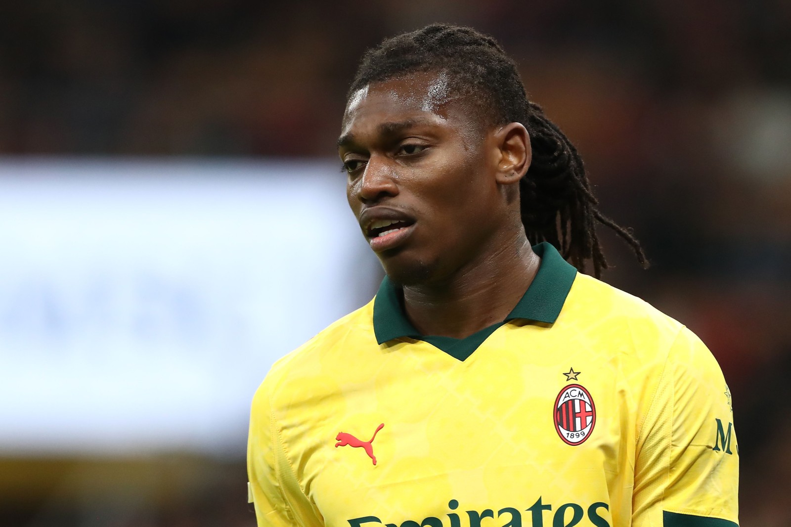 Kandidati për shitje të Milanit, Rafael Leão, emëron dy favoritët e tij në Premier League