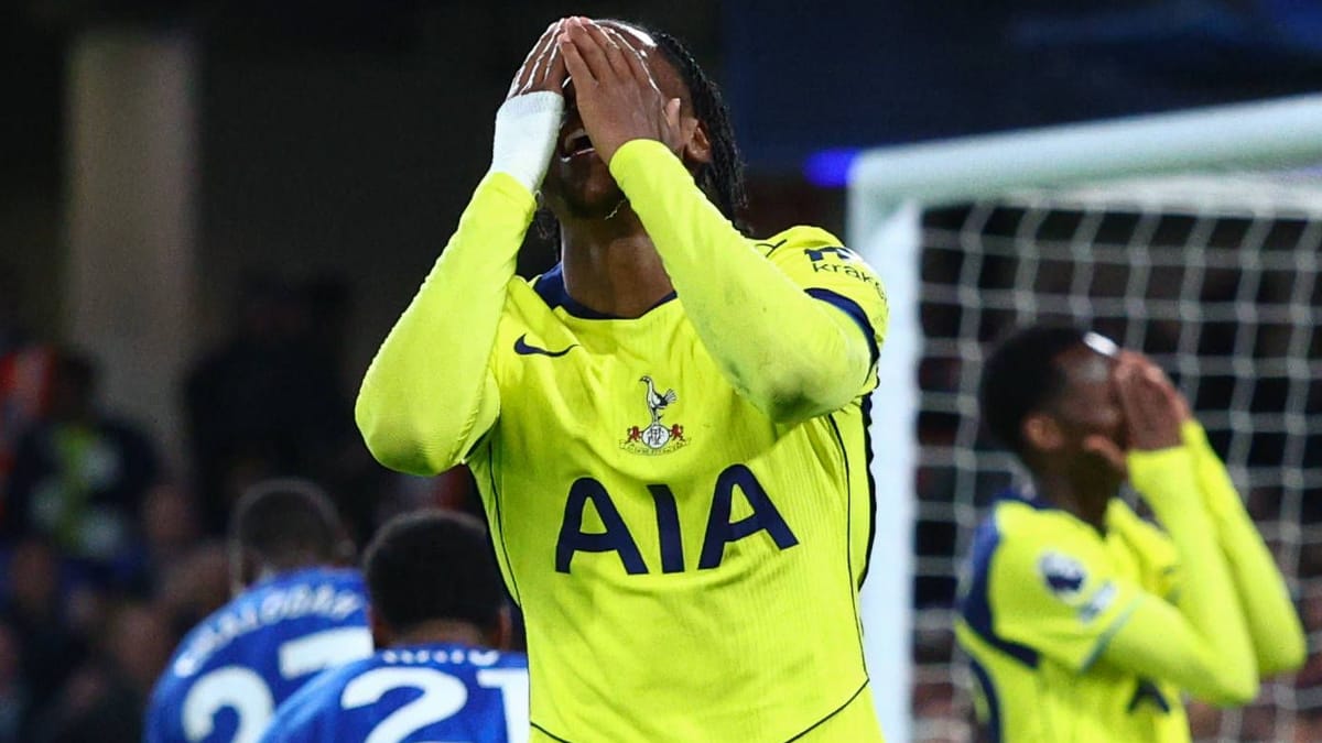 Premier League: Tottenham kërcënohet me rënie pas 49 vitesh