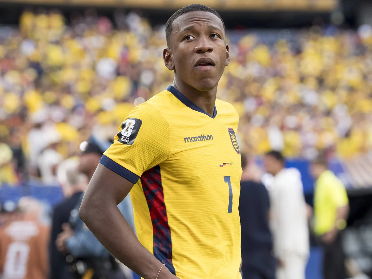 Ylli i Milanit, Pervis Estupiñán, është gati të transferohet në Premier League