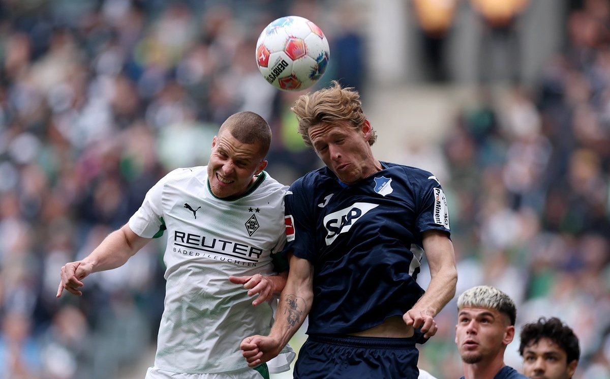 Gladbach nën presion: Klubet e Premierligës po ndjekin shefin e mbrojtjes zvicerane