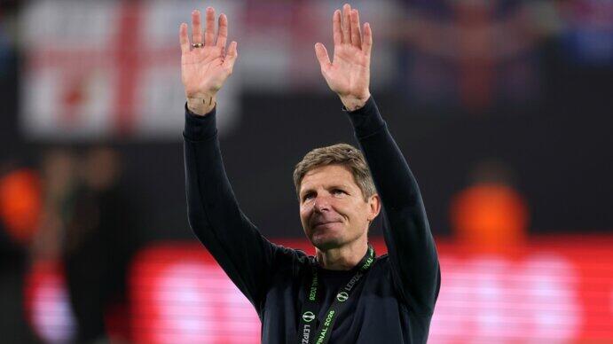 Oliver Glasner qëndron në Premier League: trajneri i pestë në një vit