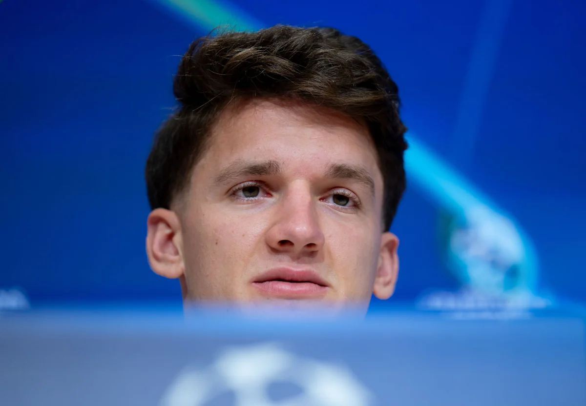 Futboll - Ish Fortune Tzolis kalon në Arsenal për rreth 40 milionë - Sport