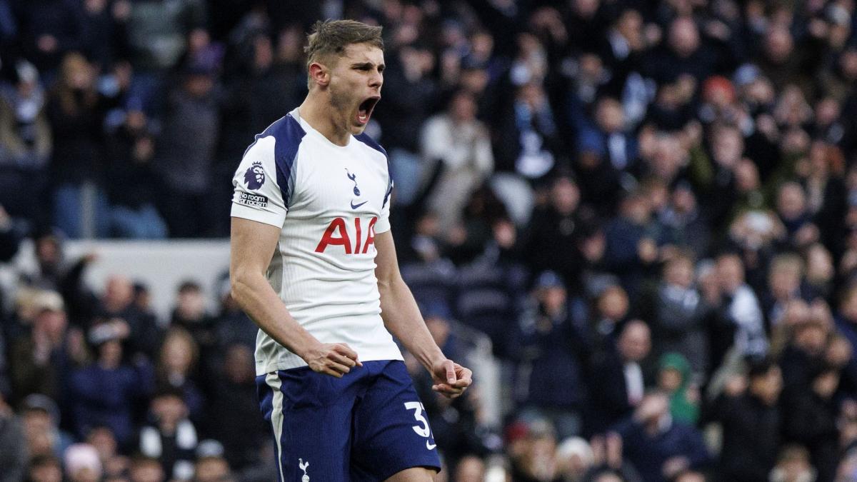 Tottenham dëshiron të ndryshojë mendjen e van de Venit
