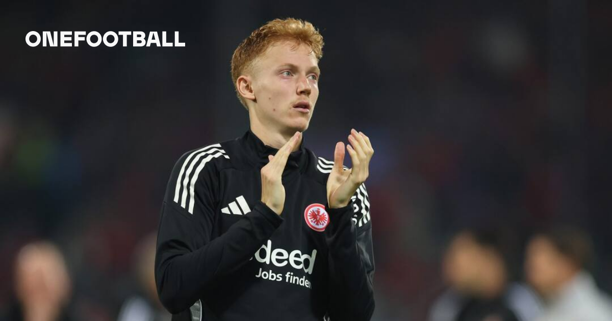 Hugo Larsson para një transferimi prej 25 milionë eurosh në Premier League