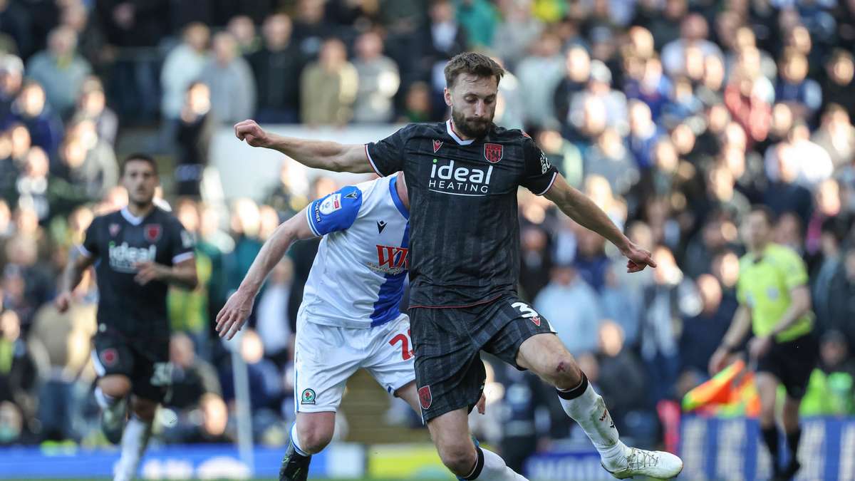 Ish-profesionisti i VfB Nat Phillips po lufton për Premier League: Nga Stuttgart në West Brom