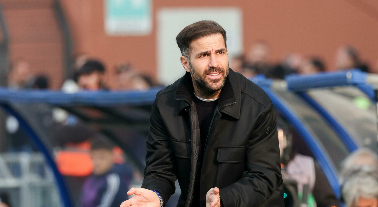 Como takohet me kampionët e Anglisë: një duel special për Fàbregas